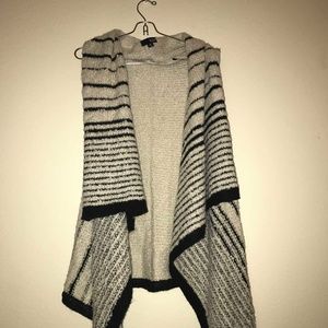 white and black cardigan